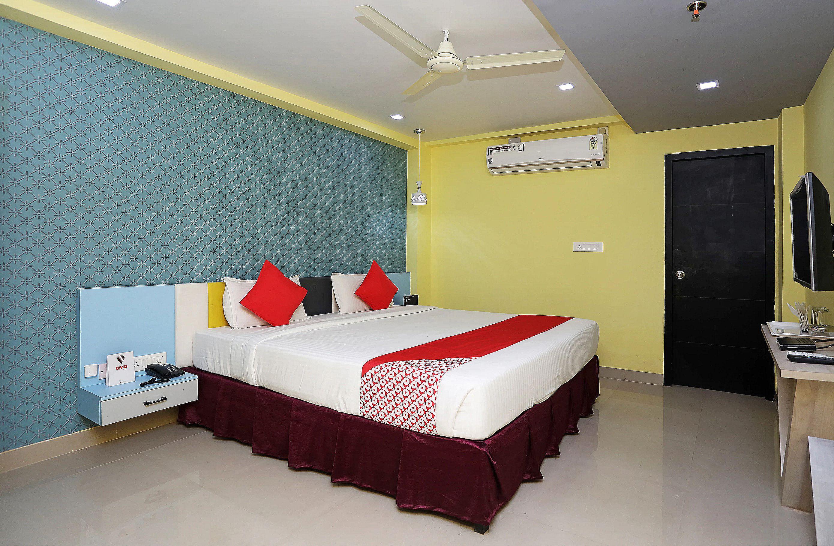 Super Capital O Sai Jagannath Hotell Khandagiri Exteriör bild