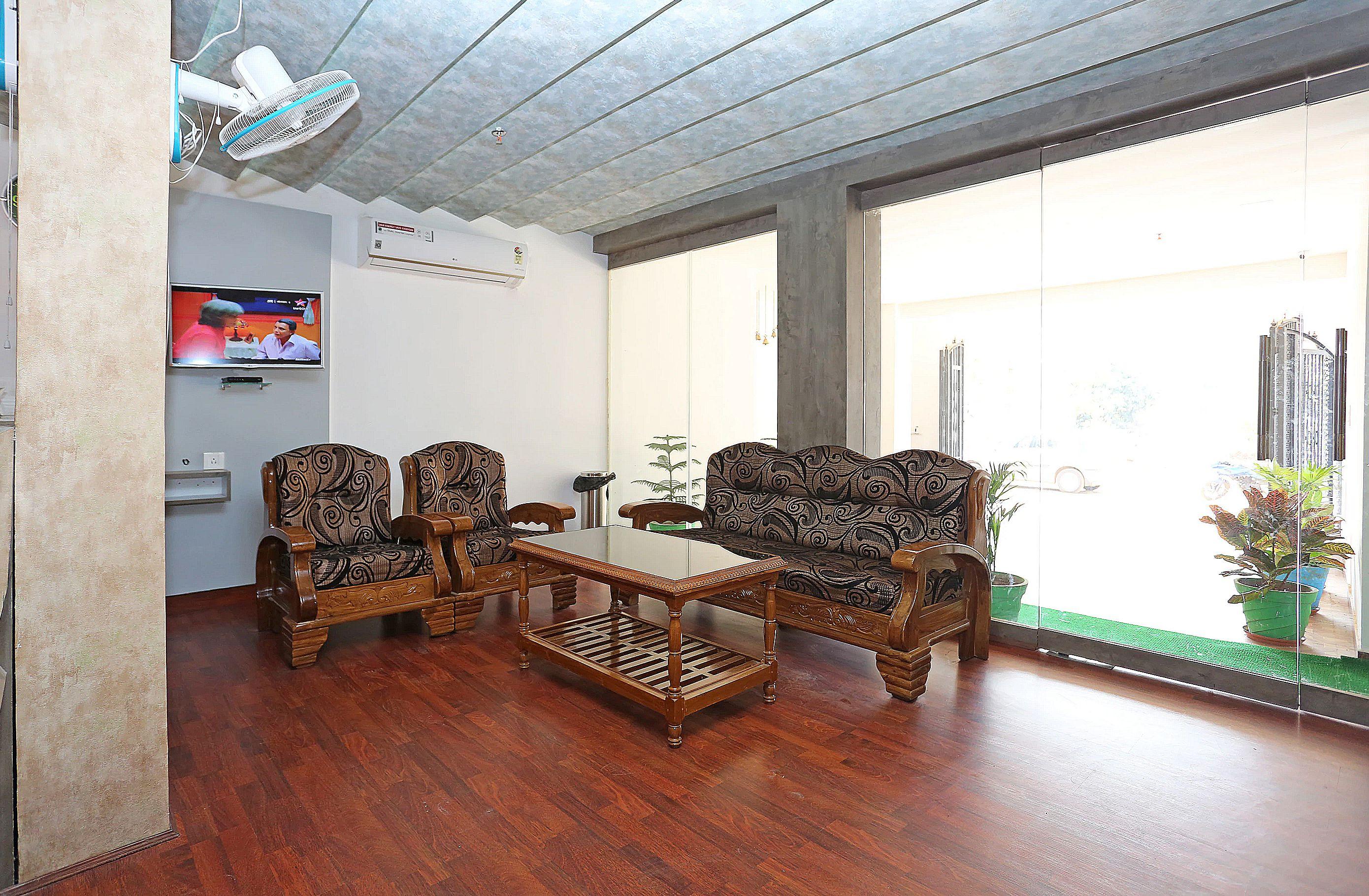 Super Capital O Sai Jagannath Hotell Khandagiri Exteriör bild