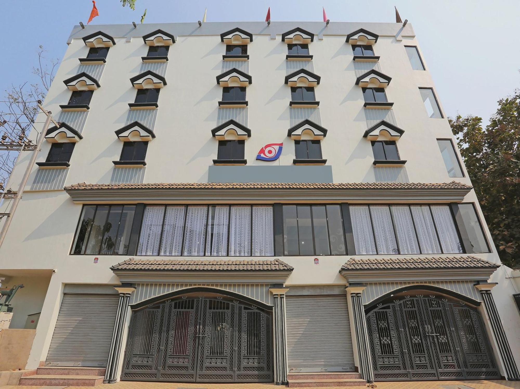 Super Capital O Sai Jagannath Hotell Khandagiri Exteriör bild