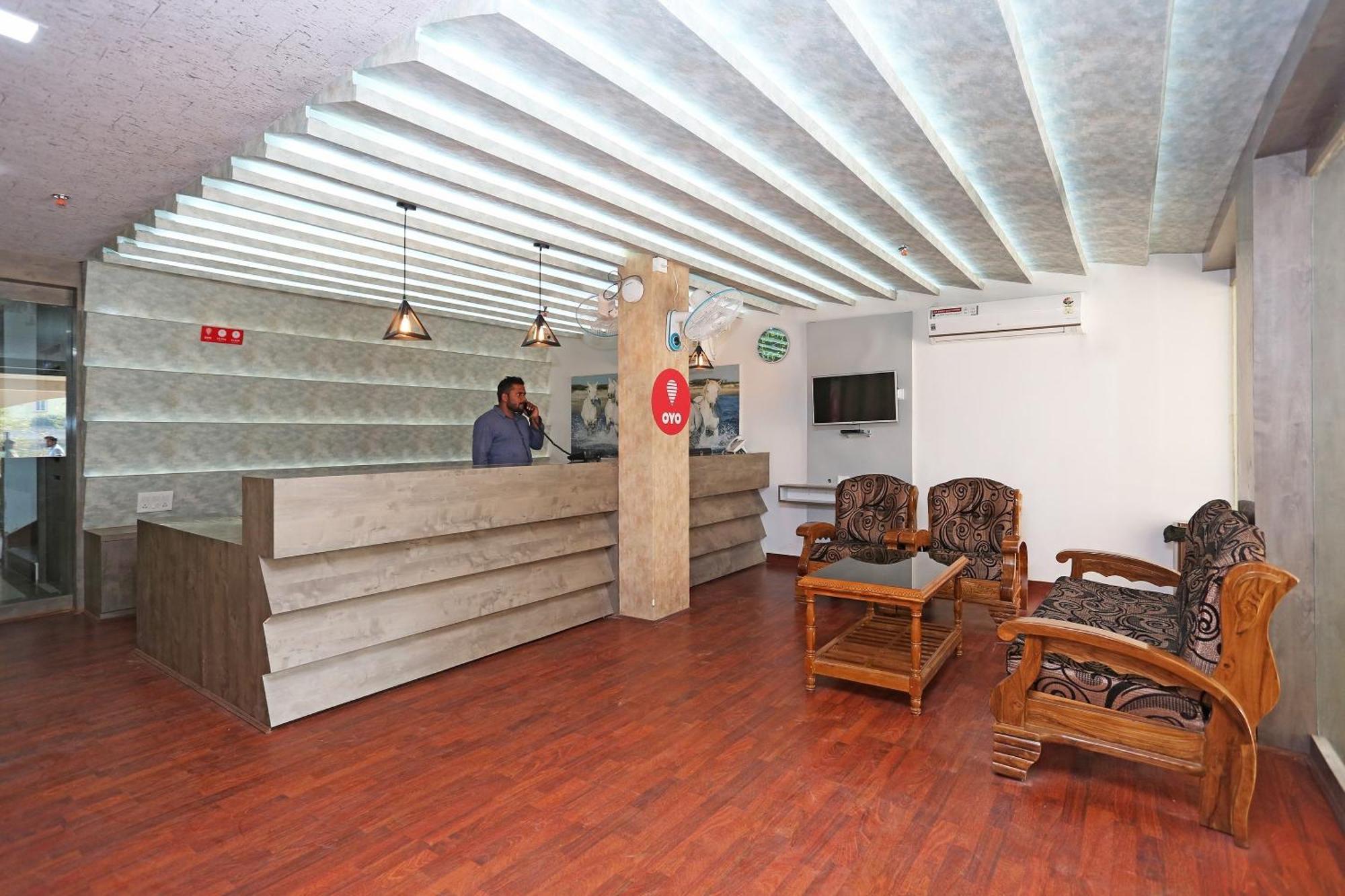 Super Capital O Sai Jagannath Hotell Khandagiri Exteriör bild