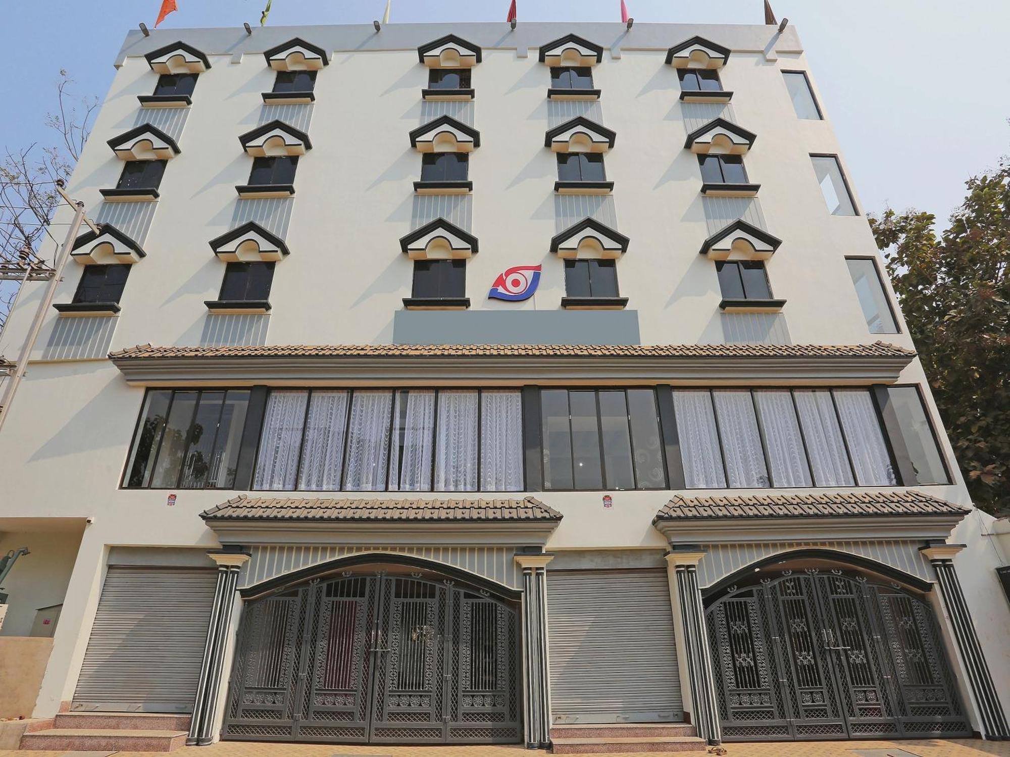 Super Capital O Sai Jagannath Hotell Khandagiri Exteriör bild